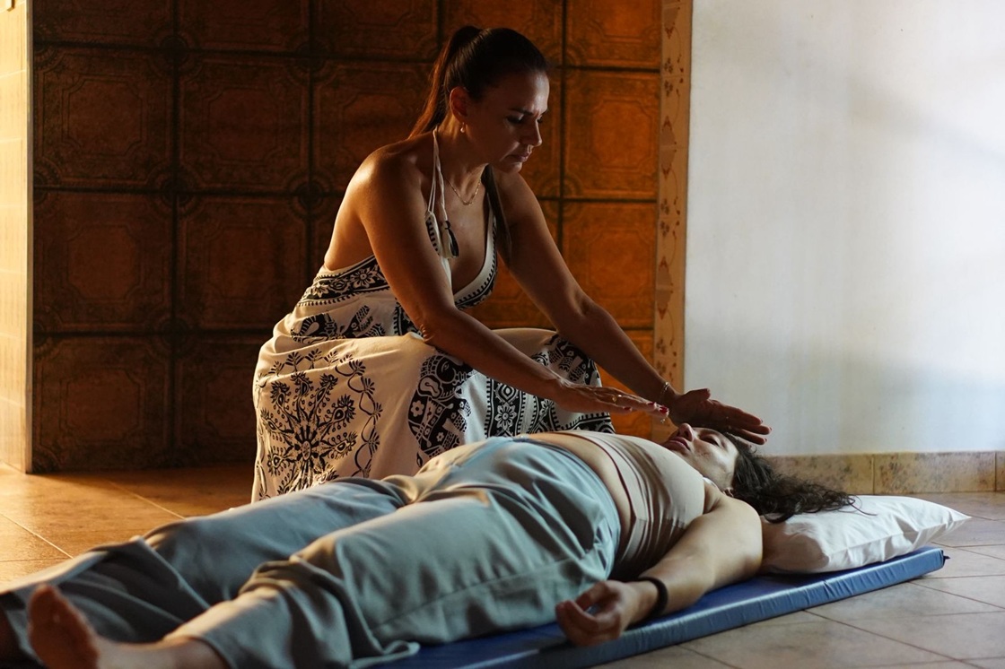 WhatsApp Image 2025-12-08 at 11.44.15.jpg